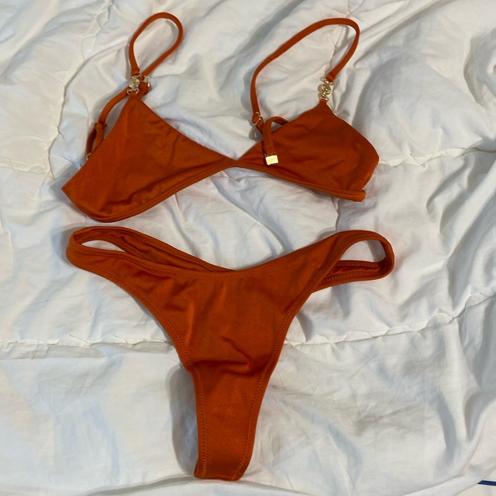 Sommer Swim size Small, never worn